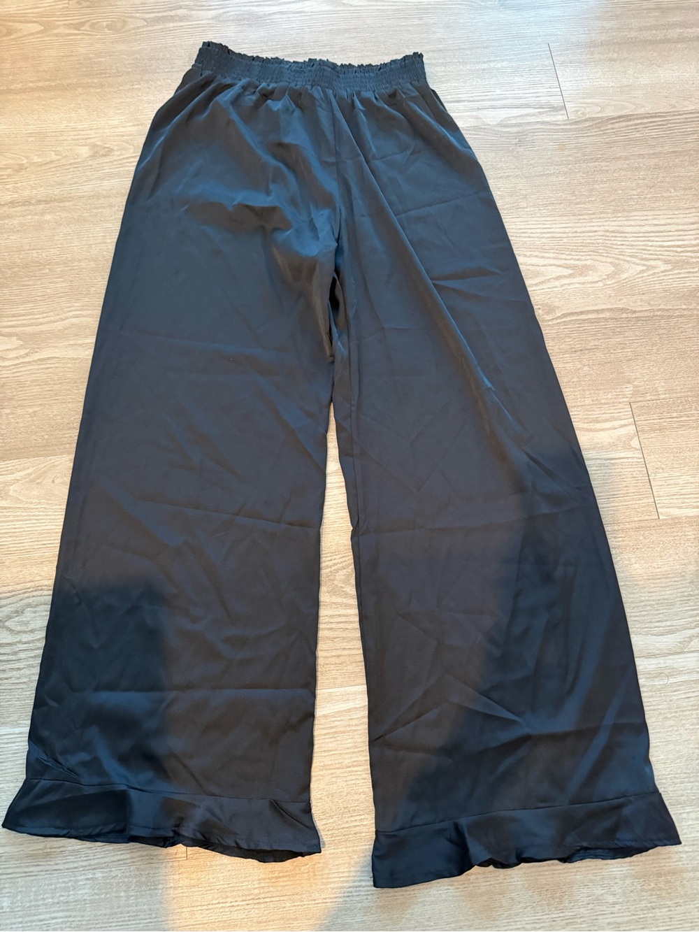 Azazie Satin Black Wide Leg Ruffle Hem Pants Size M